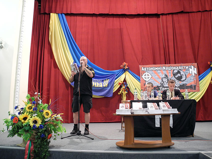 Презентація книжки «Голос Крові», Тернопіль, 2013.07.14 Презентація книжки «Голос Крові», Тернопіль, 2013.07.14